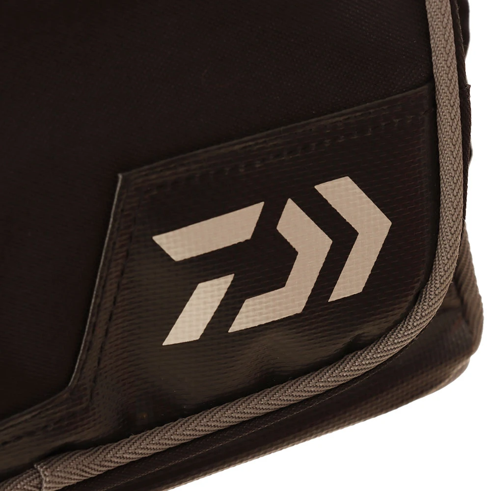 Daiwa TA-30021 Tackle Bag With 3 Tackle Boxes Medium 8 Daiwa TA-30021 Tackle Bag With 3 Tackle Boxes Medium - Image 6